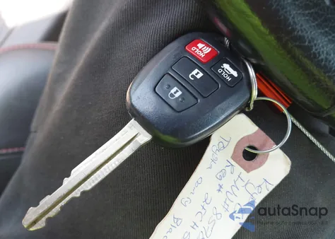 2017 Toyota Camry Se z USA, uszkodzony, nr VIN 4T1BF1FK6HU360220